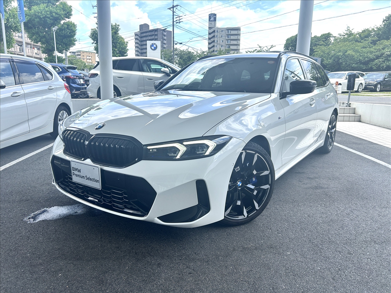 BMW Yanase 名古屋天白区のBMW認定中古車ディーラー｜BMW公式情報サイト