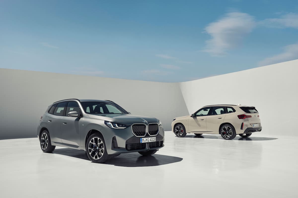 BMW X3 - Family shot