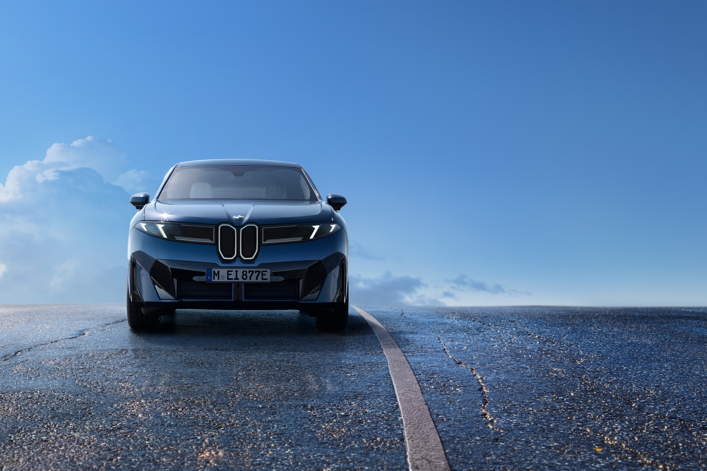 新型BMW iX3の優先商談が開始！ノイエ・クラッセ第1弾モデルの特徴を