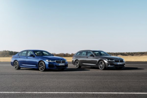 新型BMW 5シリーズ セダンおよびツーリング