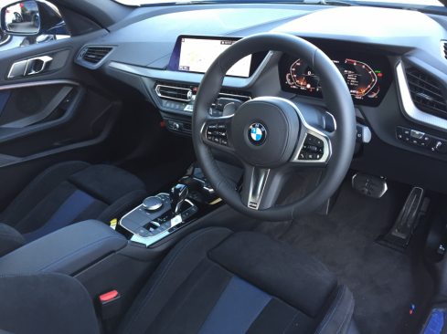 BMW M135i xDriveのインテリア